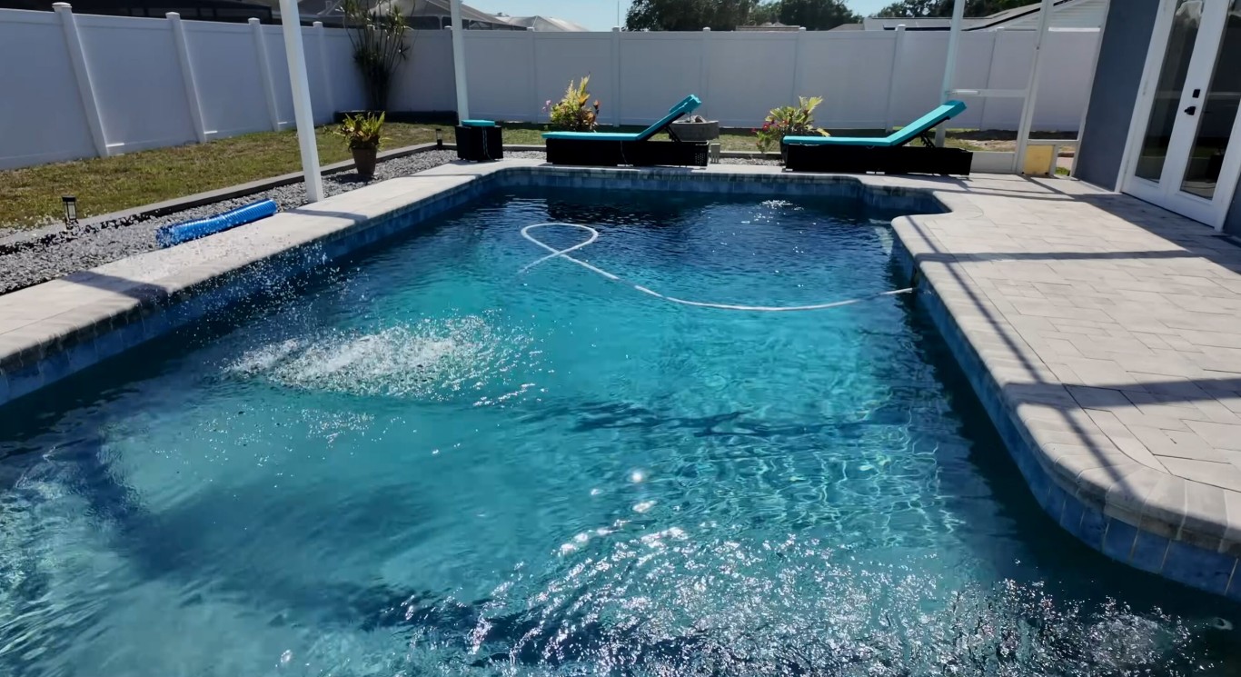 Crystal clear pool water after professional cleaning in San Mateo, CA